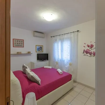 Elbaloves Appartaments *