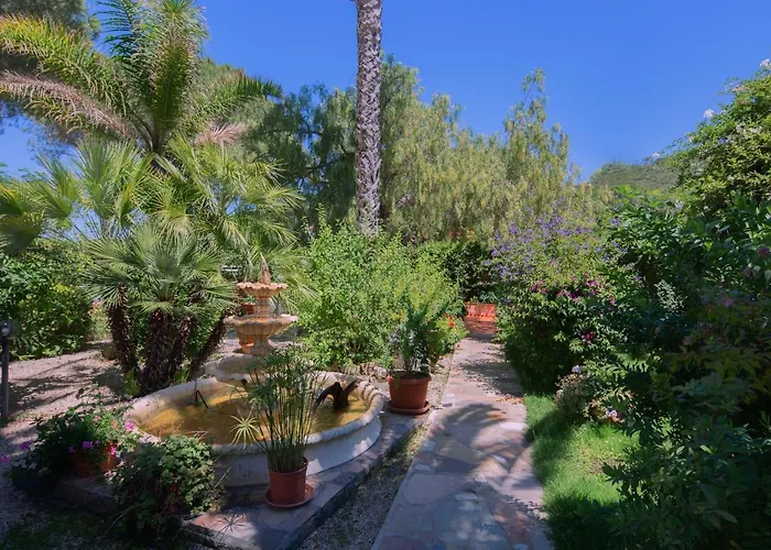 Elbaloves Appartaments *